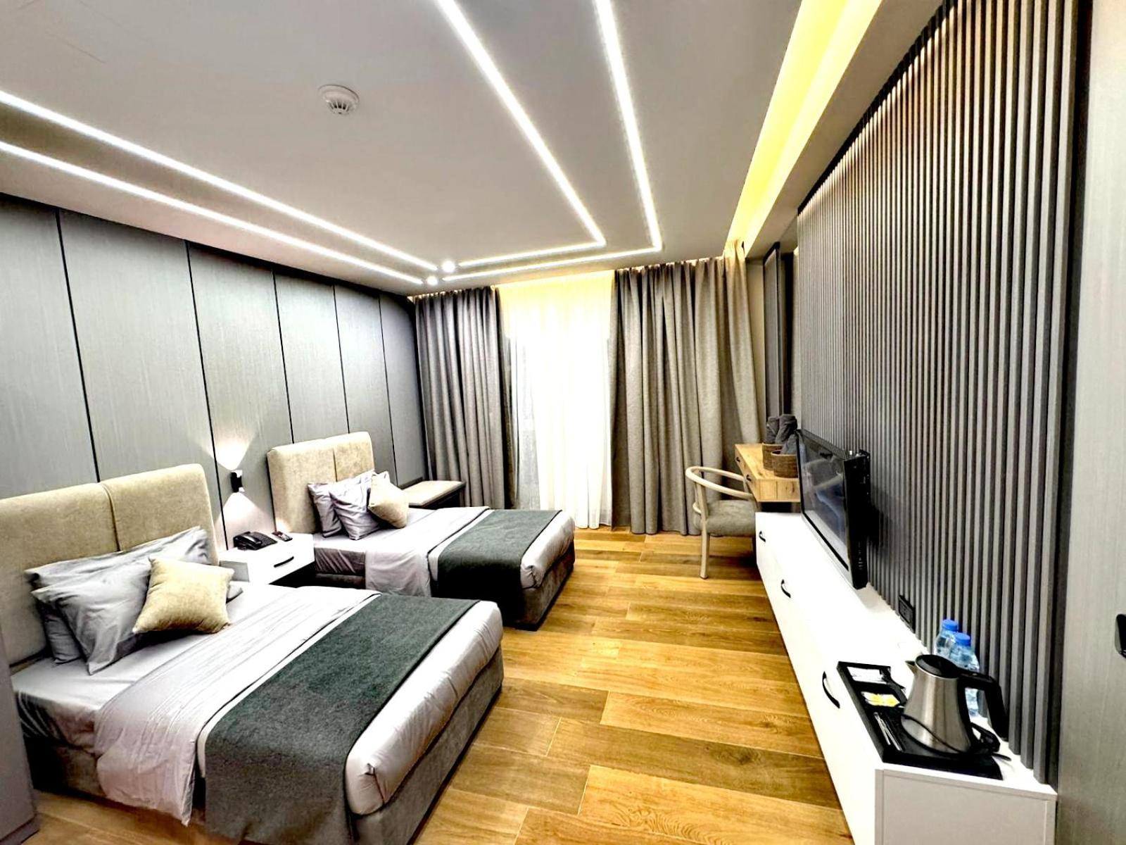 Queens Suite Hotel Beirute Exterior foto