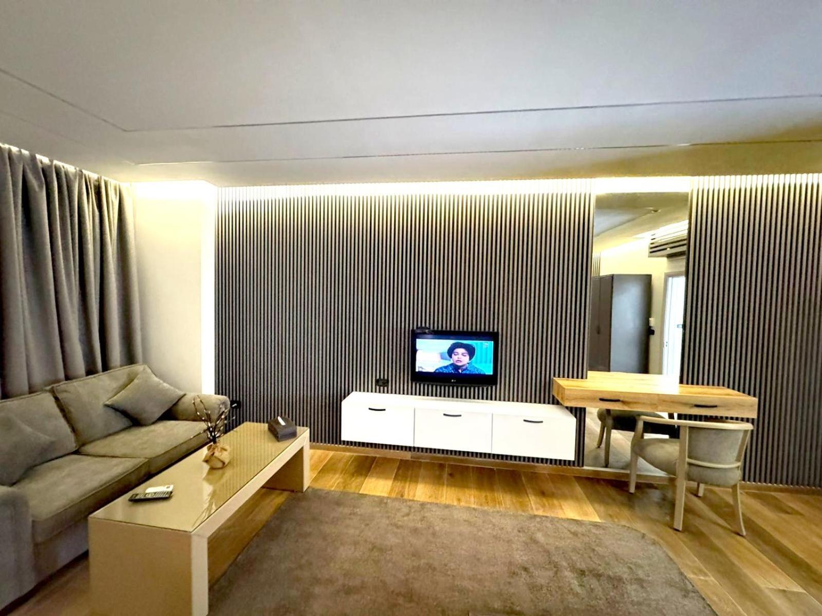Queens Suite Hotel Beirute Exterior foto
